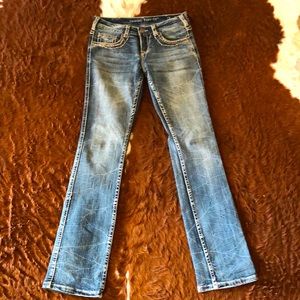 Cowgirl tough timeless jeans 28 x 37!!!